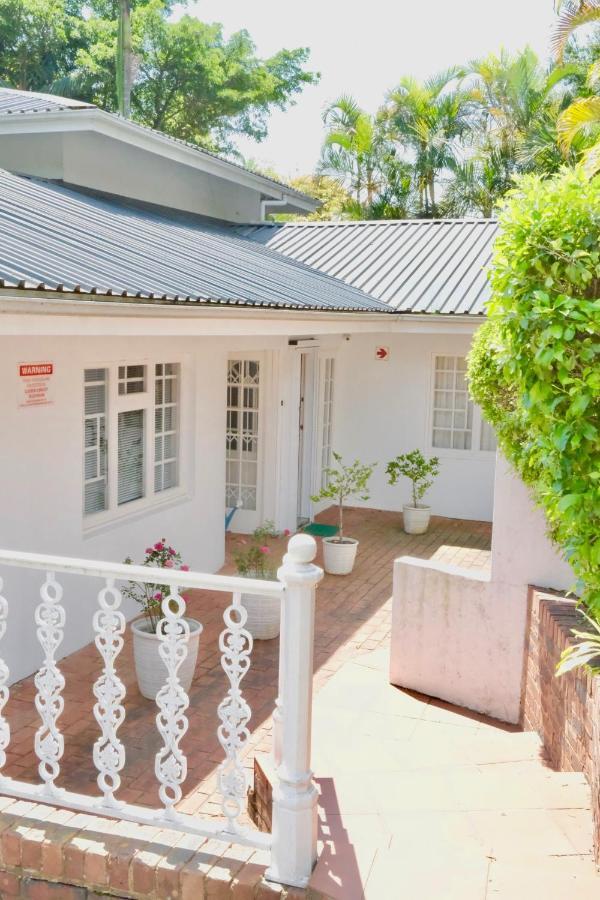 The Whitehouse Bed And Breakfast Durban Exterior photo