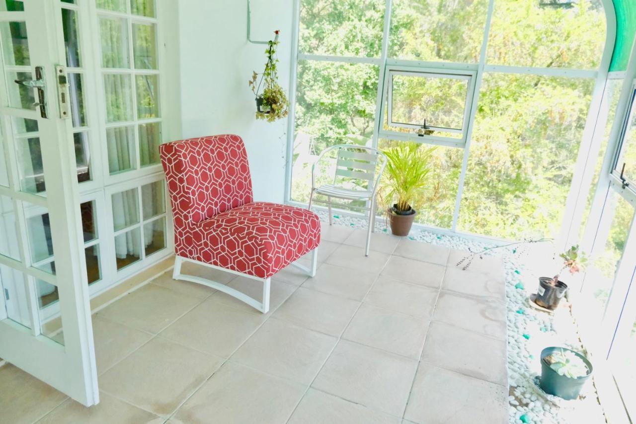 The Whitehouse Bed And Breakfast Durban Exterior photo